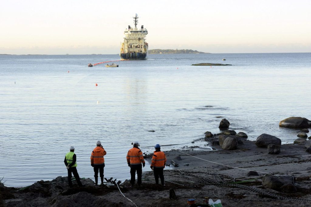 La Russie, accusée d’être à l’origine de la rupture de deux câbles sous-marins en mer Baltique, juge cette accusation « absurde »