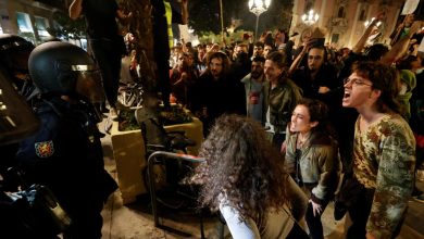 En Espagne, des dizaines de milliers de manifestants pour dénoncer la gestion des inondations