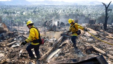 un incendie menace des milliers de personnes au nord de Los Angeles