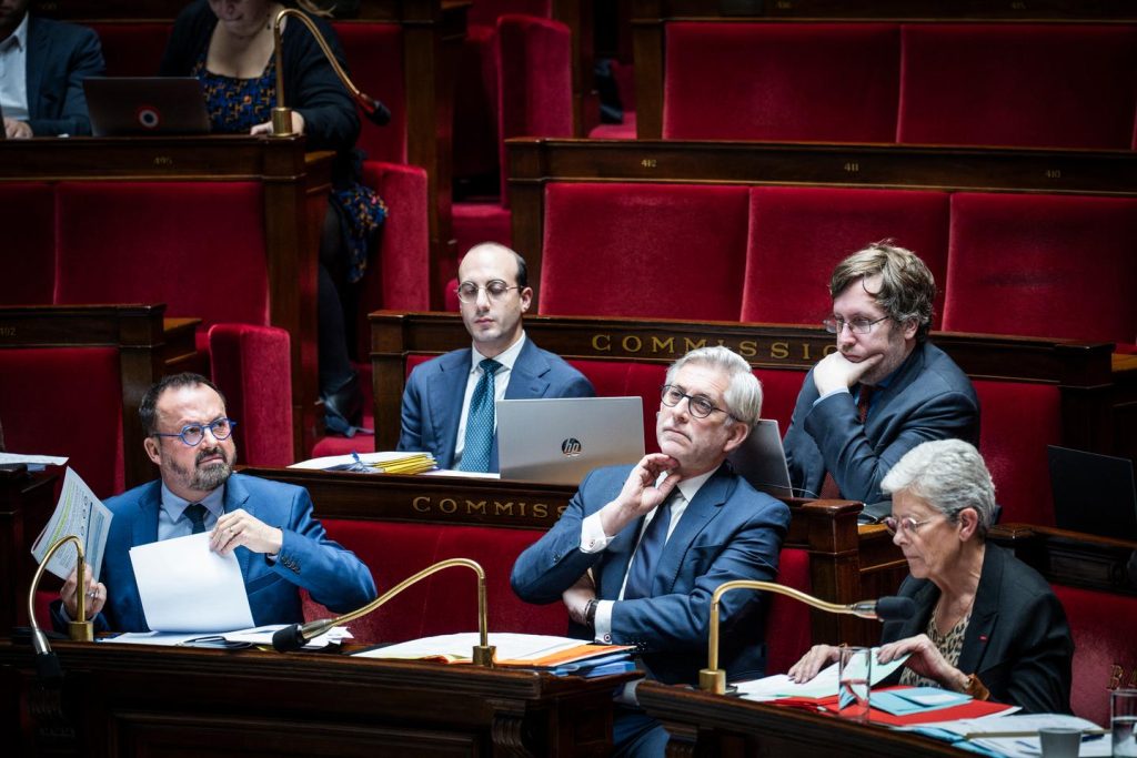 « Un échec collectif majeur », les députés ne votent pas dans les délais fixés