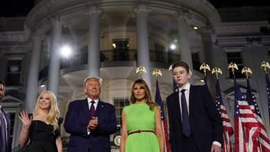 Donald Trump : Son fils Barron, mesurant 2,06 mètres, installé dans un penthouse de 2800 mètres carrés et surveillé de près par sa mère