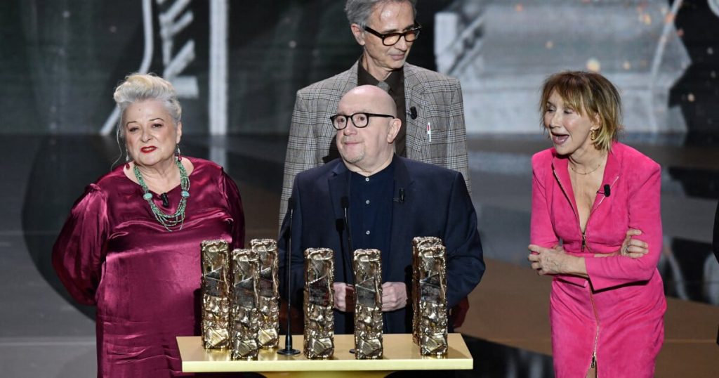 « Michel ne venait pas » : Thierry Lhermitte parle de la troupe du Splendid qui s’essouffle au fil des années