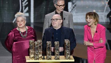 « Michel ne venait pas » : Thierry Lhermitte parle de la troupe du Splendid qui s’essouffle au fil des années