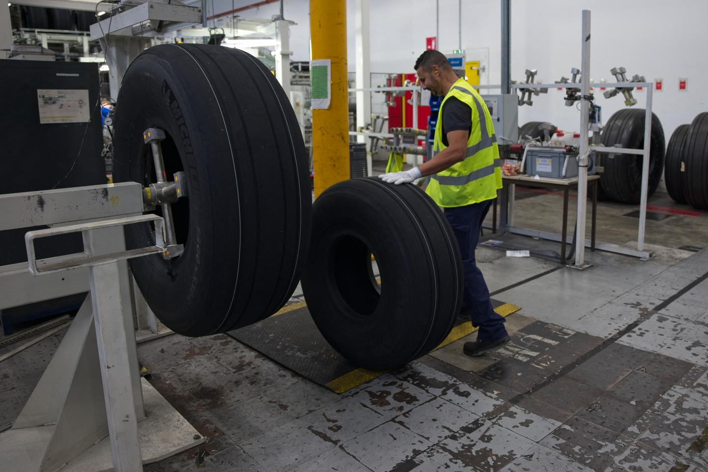 Michelin annonce la fermeture de ses usines de Cholet et Vannes