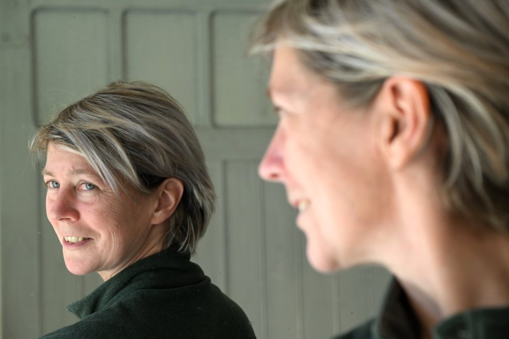 Sandrine Collette, prix Goncourt des lycéens, aime « les retours des libraires »