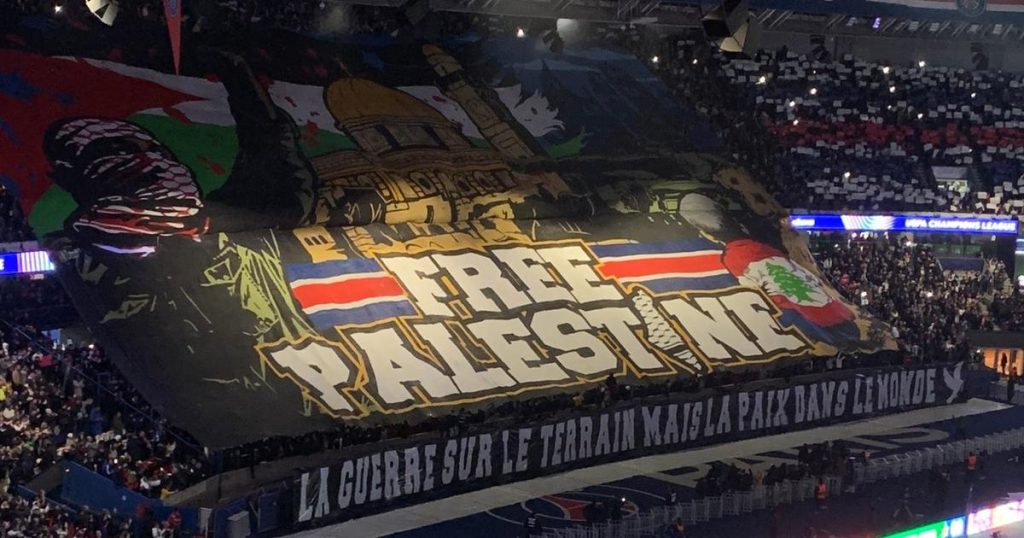 « Palestine libre », le tifo des ultras parisiens qui va faire parler