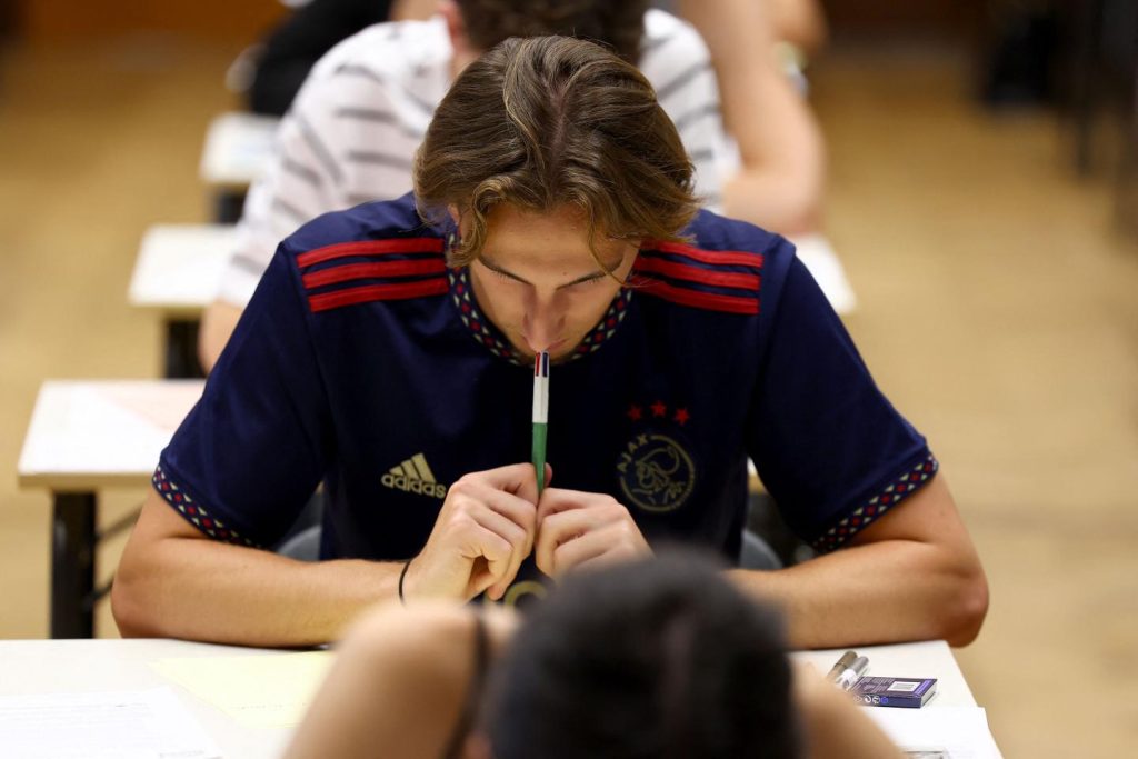 L’épreuve anticipée de mathématiques, nouveau casse-tête dans l’interminable réforme du baccalauréat