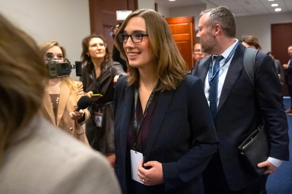 au Congrès, un élu républicain veut bloquer l’accès aux toilettes pour femmes à un élu transgenre