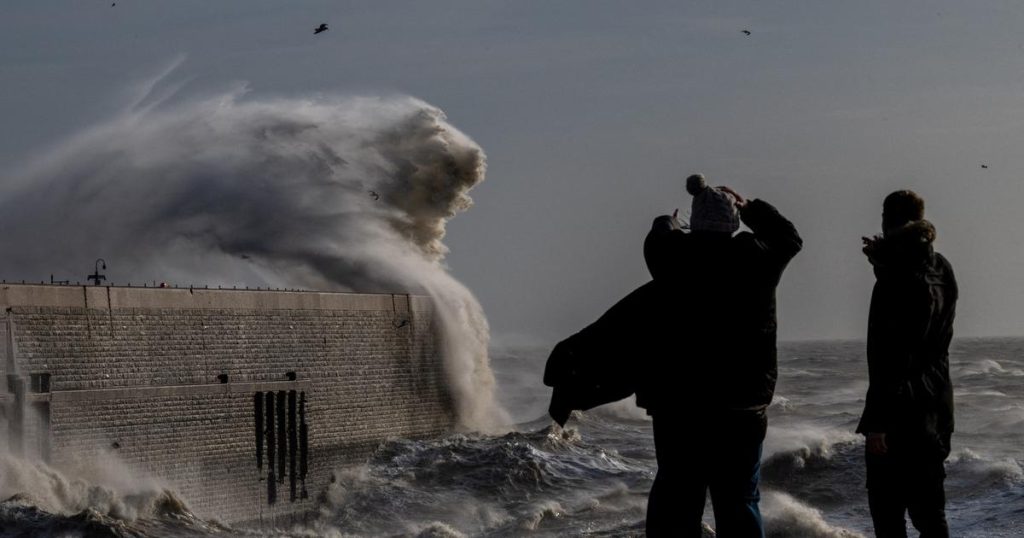 La tempête Bert continue ses dégâts en Grande-Bretagne