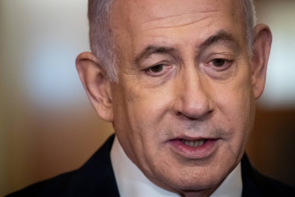 Benjamin Netanyahu ordonne une frappe dans le sud du Liban tout en menaçant de « guerre intensive » si la trêve n’est pas respectée