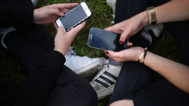 « L’appel n’arrive jamais au bon moment » : pourquoi on répond de moins en moins au téléphone