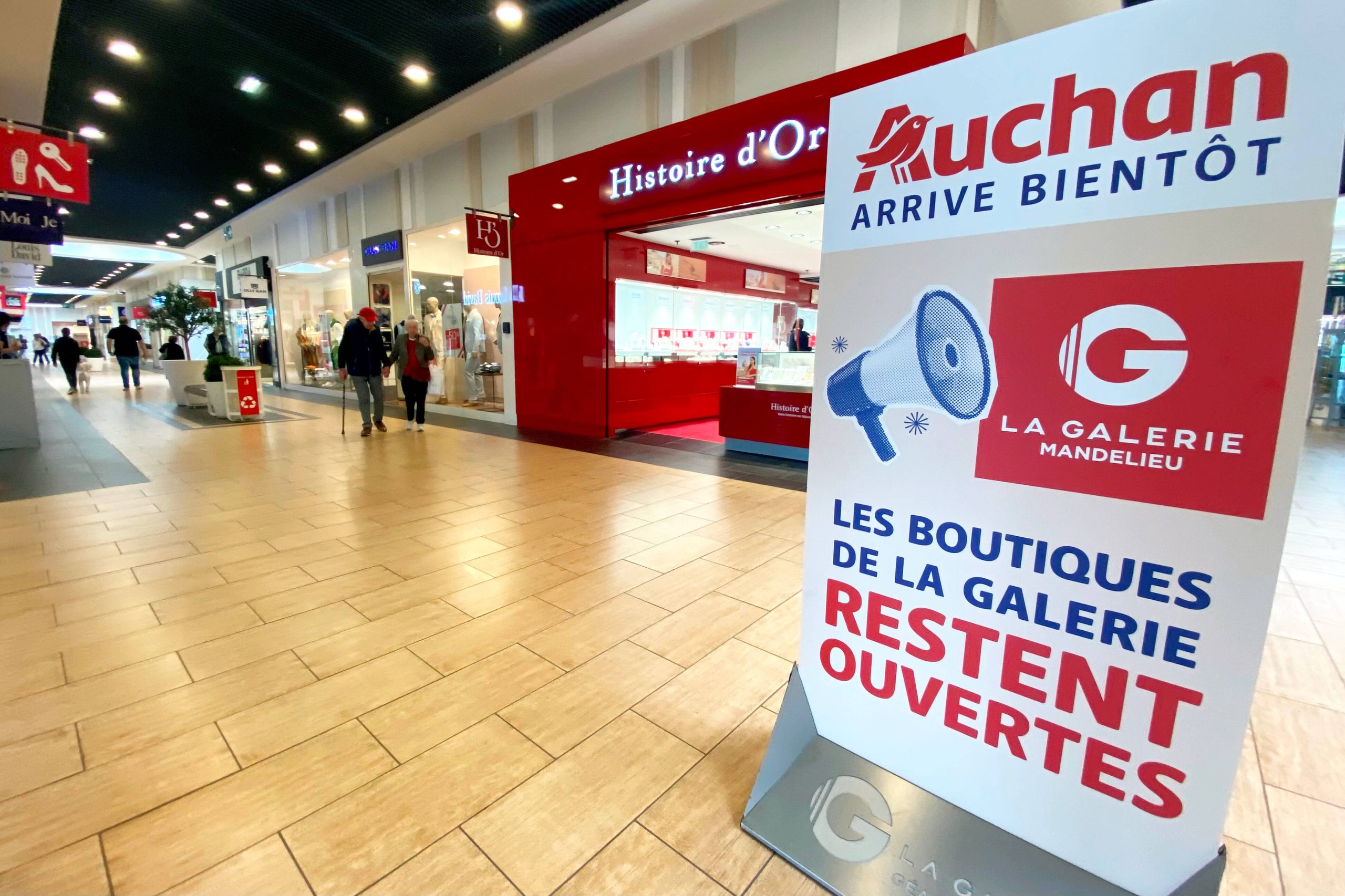 « Depuis des années on alerte sur les mauvaises décisions stratégiques » : le désarroi des salariés d’Auchan dans le Var et les Alpes-Maritimes