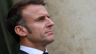 Emmanuel Macron reconnaît « l’assassinat » de Larbi Ben M’hidi « par des militaires français »