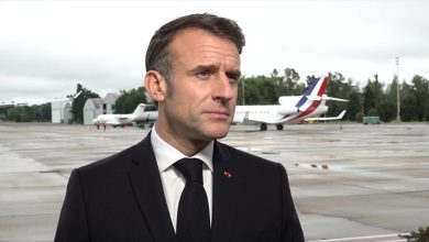 pour Emmanuel Macron, Vladimir Poutine « ne veut pas la paix »