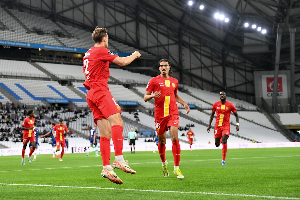 EN DIRECT – Le match du 7ème tour de Coupe de France entre la F2A et le FC Martigues commenté en direct