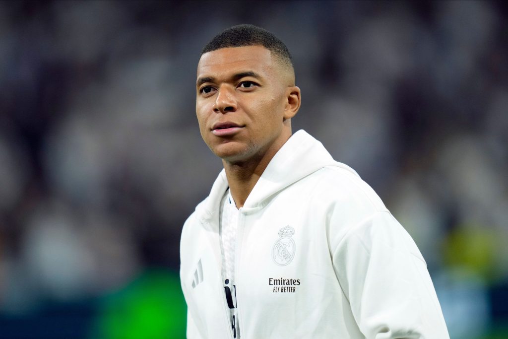 Real Madrid : Le clan Mbappé pèse sur sa dépression !