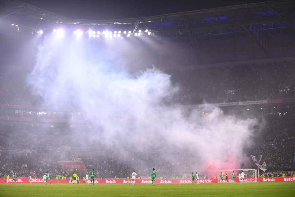 Ligue 1 : l’OL sanctionné après le Derby