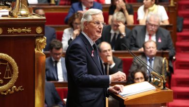 Dérapage budgétaire : à l’Assemblée, les macronistes veulent régler leurs comptes avec Michel Barnier