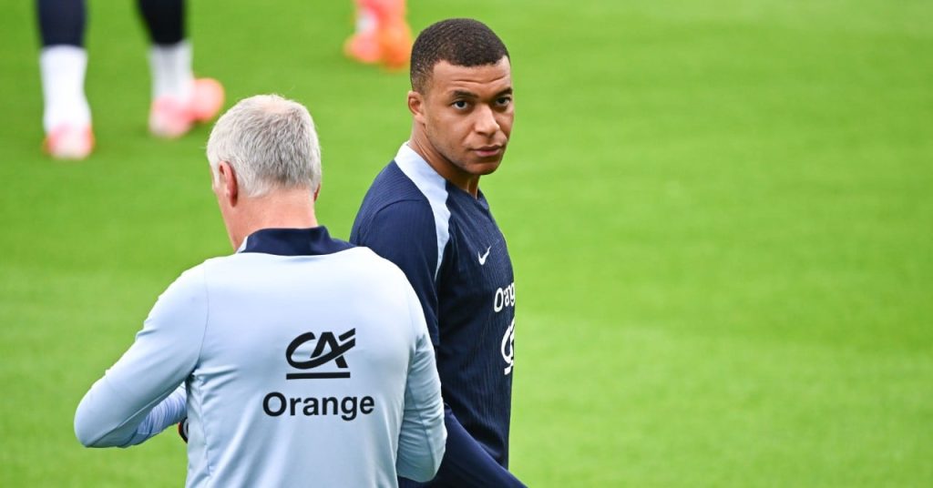 Deschamps s’enfonce dans le cas Mbappé