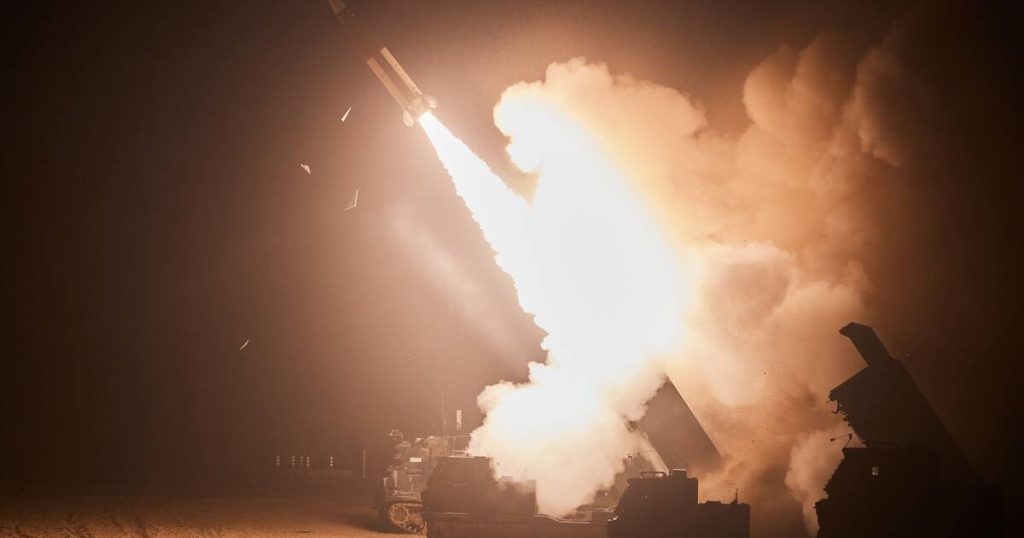 Joe Biden autorise pour la première fois l’Ukraine à frapper la Russie avec des missiles américains à longue portée – Libération