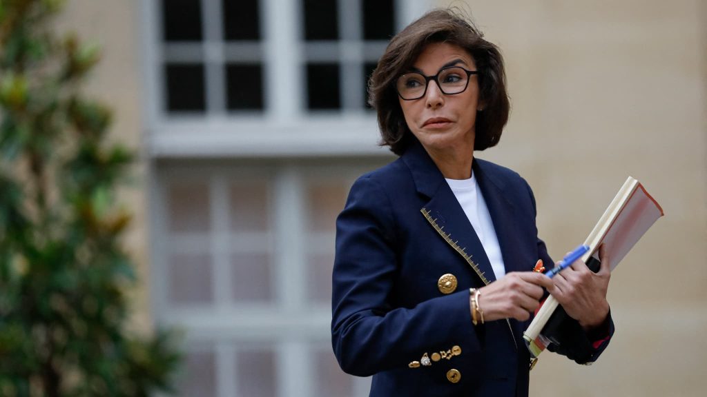 Procès pour corruption requis contre la ministre Rachida Dati et Carlos Ghosn