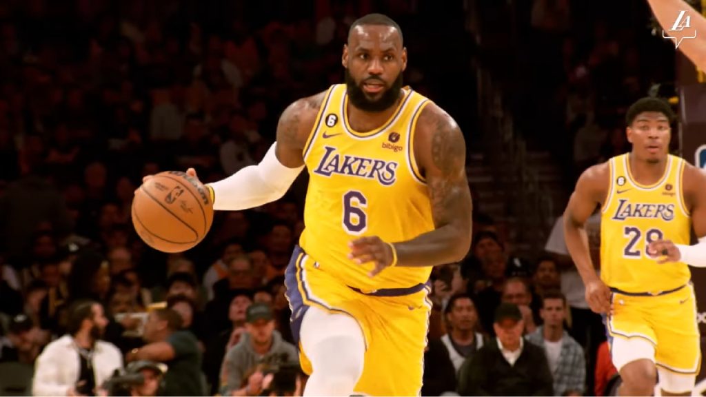 LeBron James bat un nouveau record « d’ancienneté » !