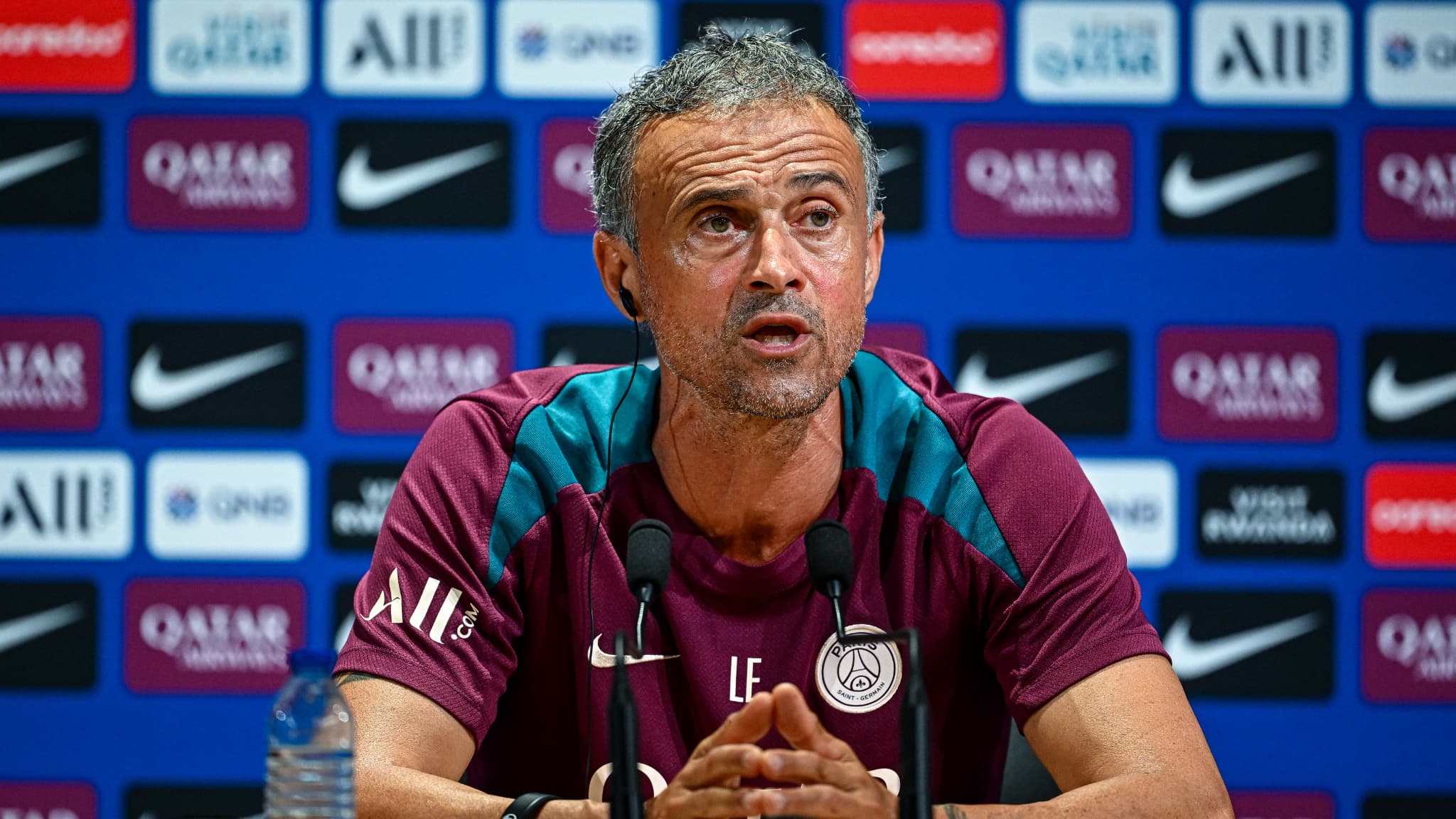 Luis Enrique remet en question les fermetures de stands