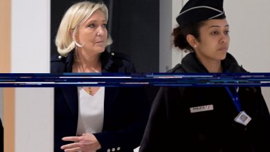 Cinq ans de prison et une peine d’inéligibilité requis contre Marine Le Pen