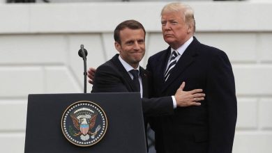 Emmanuel Macron félicite Donald Trump et se dit prêt à travailler avec lui