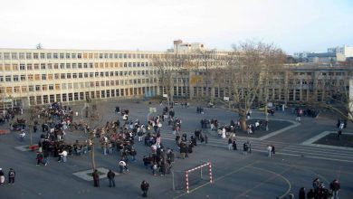 Une enseignante giflée par un élève du lycée de Montreuil, après une dispute sur sa tenue « religieuse » – Libération