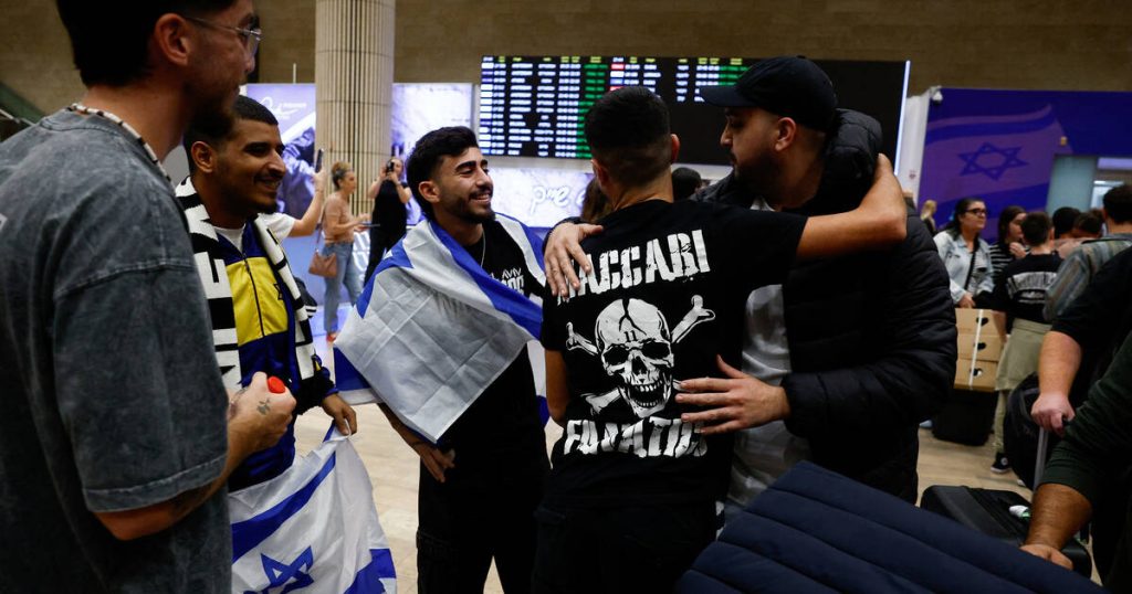 Sky News a-t-elle supprimé un reportage mettant en avant la violence des supporters du Maccabi Tel Aviv ? – Libération