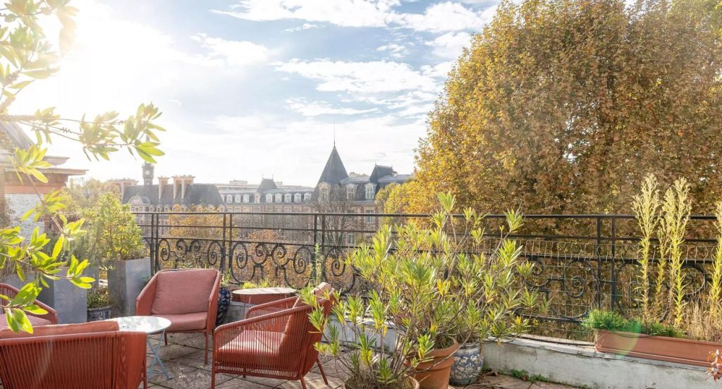 Ce bien inattendu au coeur de Neuilly, à 20 000 euros/m², trouvera-t-il preneur ?