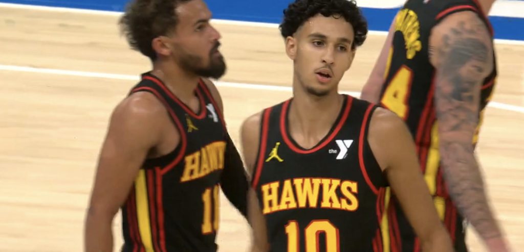 Zacharie Risacher et les Hawks solides à la Nouvelle-Orléans