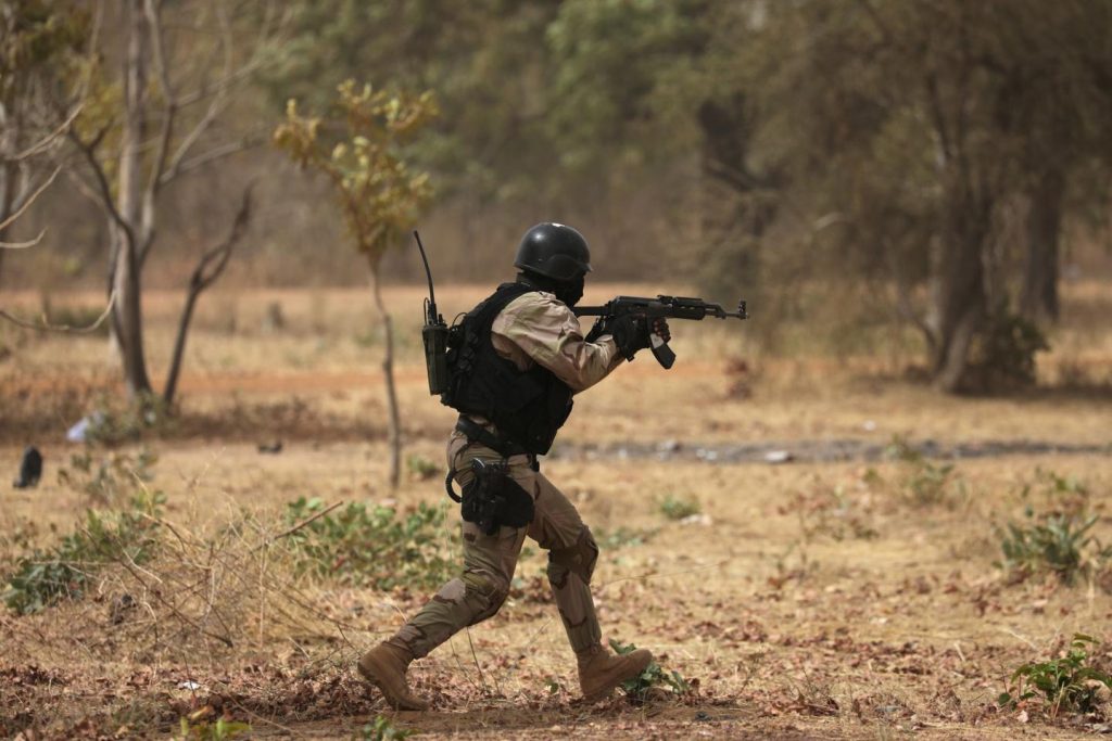 Au Burkina Faso, une enquête ouverte après la diffusion d’une vidéo de mutilation d’un corps humain