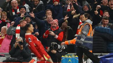 Football : Liverpool bat Aston Villa et distance Manchester City en tête de la Premier League – L’Équipe