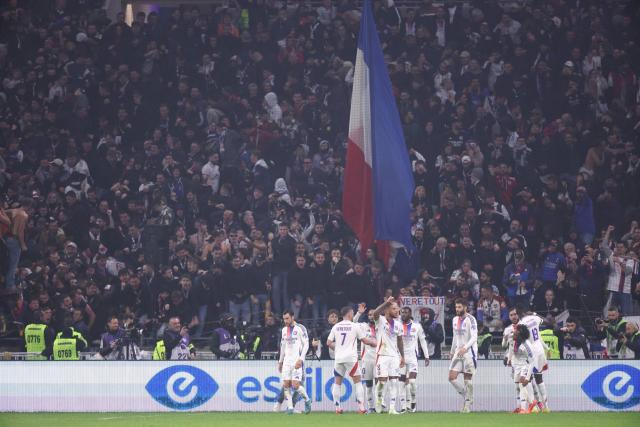 58 082 spectateurs : record d’affluence pour le derby OL-Saint-Étienne (Ligue 1) – L’Équipe