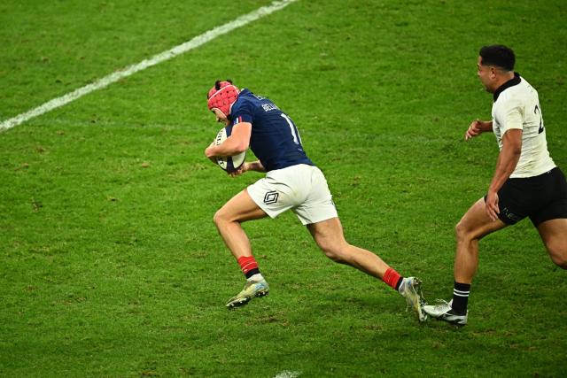 Louis Bielle-Biarrey a flashé à 35 km/h lors de son essai face aux All Blacks samedi soir