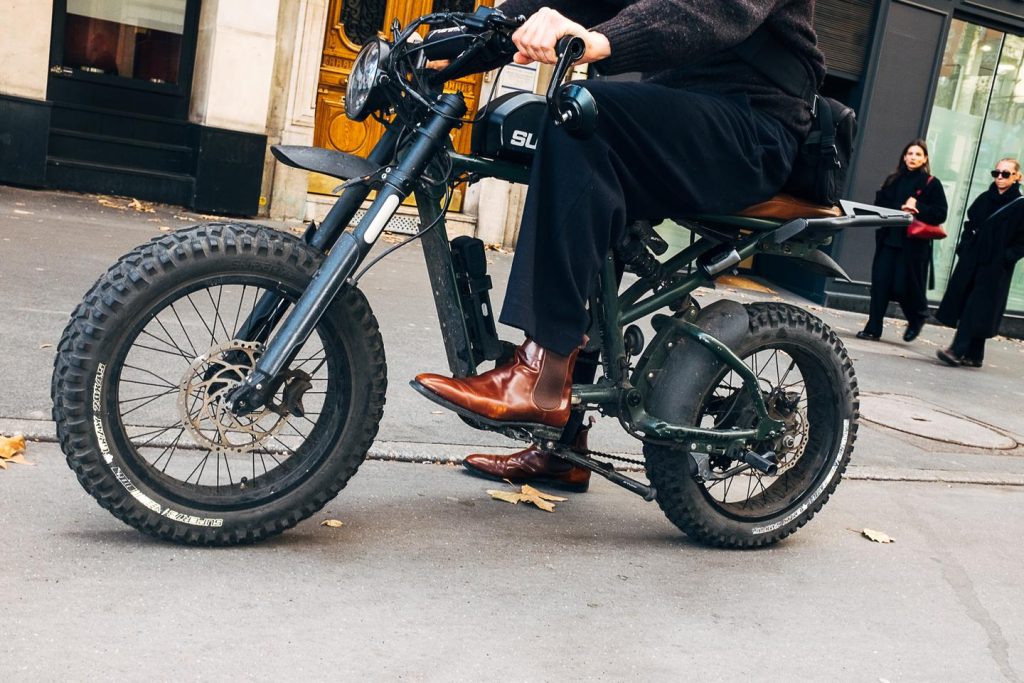 gros pneus et sonneries de cloches, la menace de la « SUVisation du vélo »