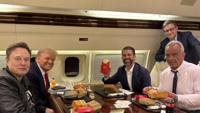 Trump et Kennedy Jr se gavent de hamburgers et de frites après avoir promis de « rendre l’Amérique en bonne santé »