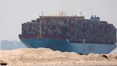 Un navire Maersk soupçonné de transporter des armes vers Israël interdit d’entrer dans un port espagnol