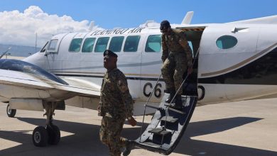 un avion de ligne à destination de Port-au-Prince touché par des tirs