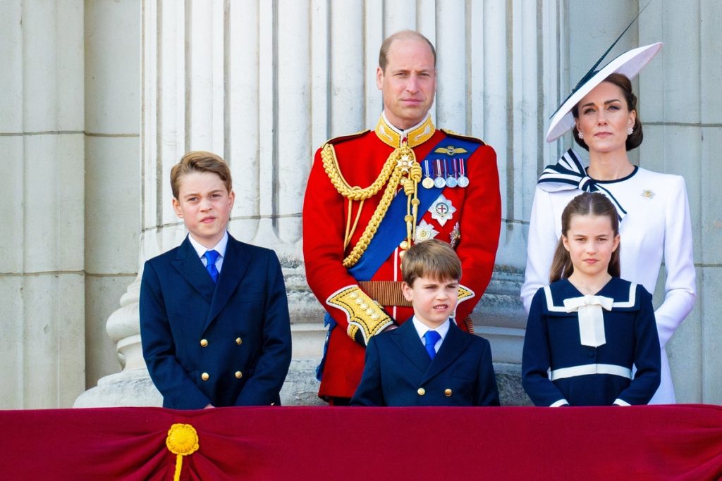 Kate et William : indiscrétions sur leur spécial Noël 2024 avec George, Charlotte et Louis