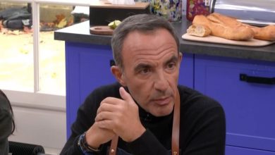 Nikos Aliagas surprend les étudiants de la Star Academy… qui ne le reconnaissent pas !