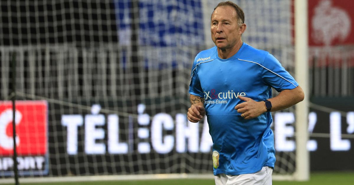 la décision est prise, Jean-Pierre Papin reste au club