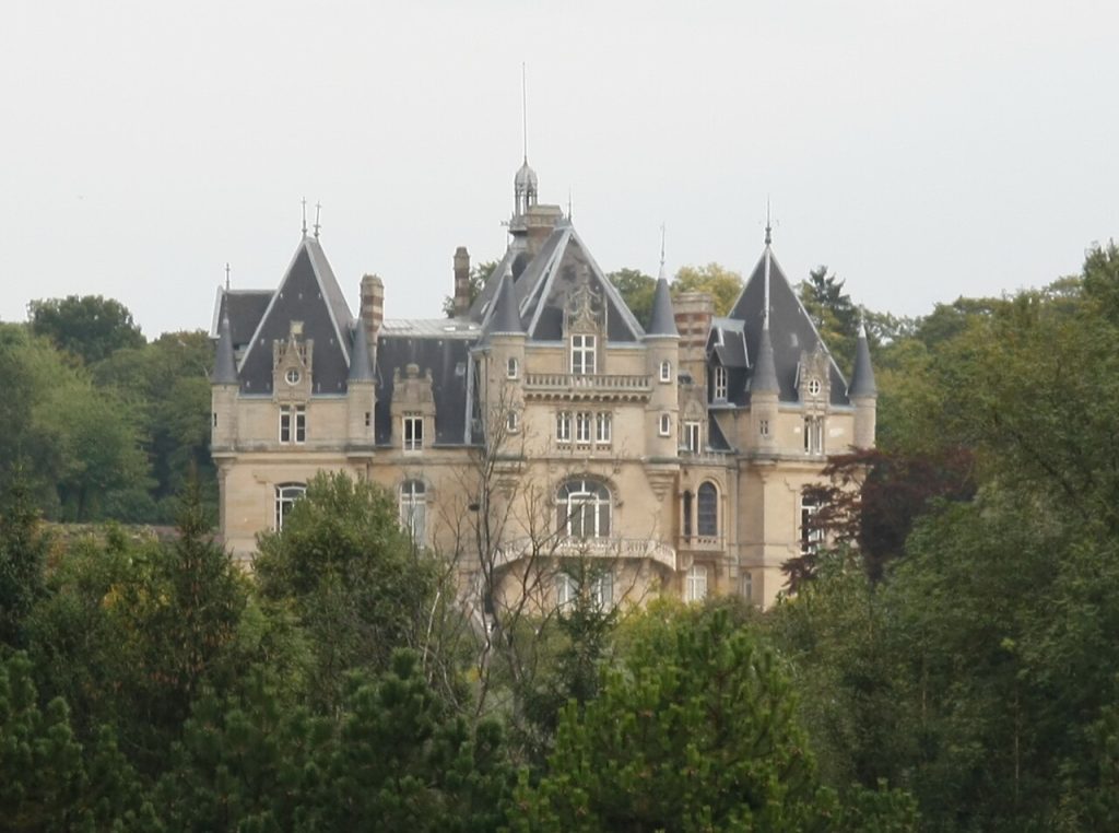 La nouvelle série de TF1 tournée dans ce château du Val-d’Oise