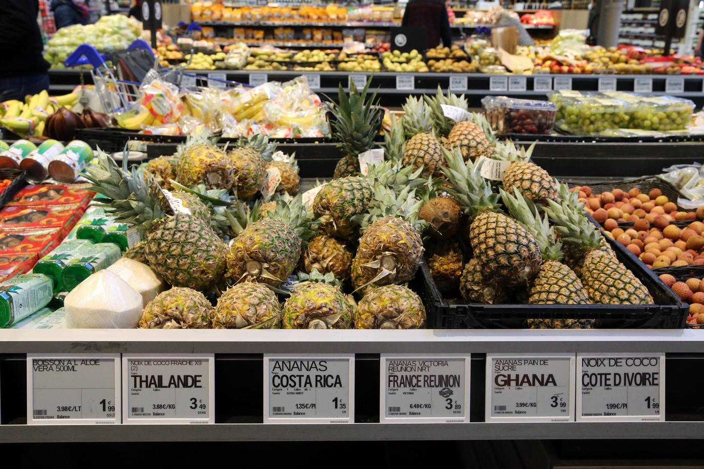 Le Conseil d’État annule un arrêté interdisant les emballages plastiques pour les fruits et légumes frais