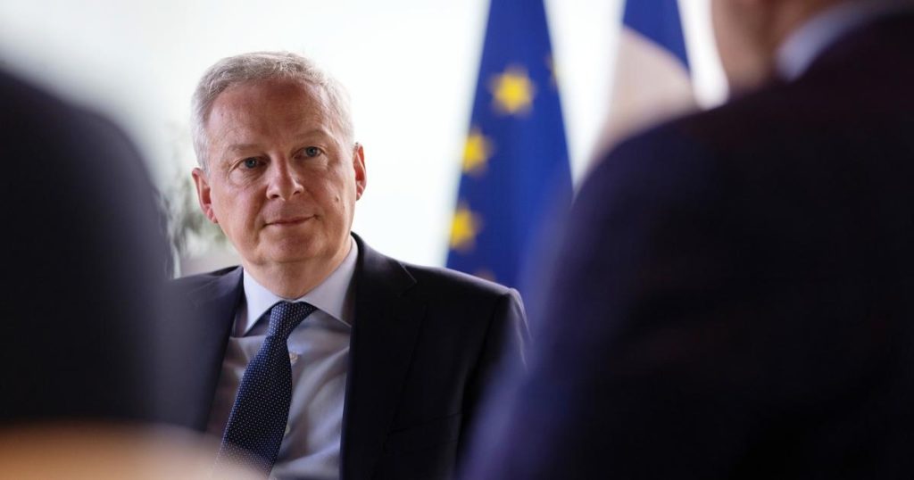 Le déficit public à 6,1% du PIB en 2024 est « le choix du gouvernement actuel », rejette Bruno Le Maire