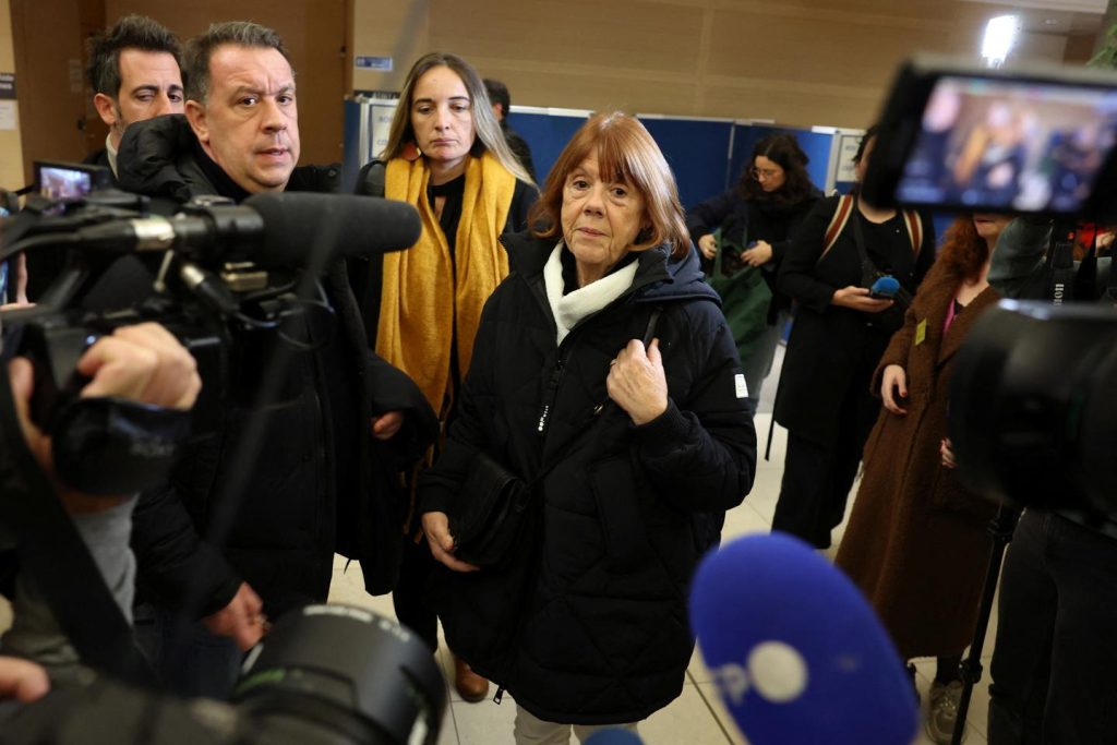 « Il est grand temps que la société machiste, patriarcale, qui banalise le viol, change », déclare Gisèle Pélicot