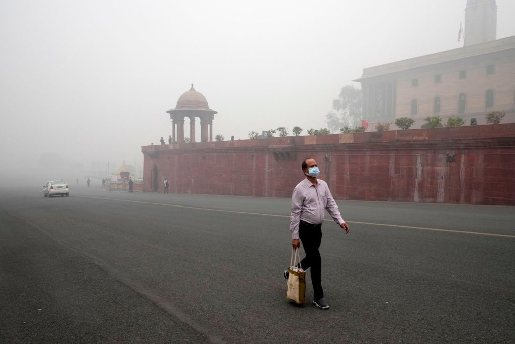 à New Delhi, une pollution de l’air 60 fois supérieure aux normes de l’OMS