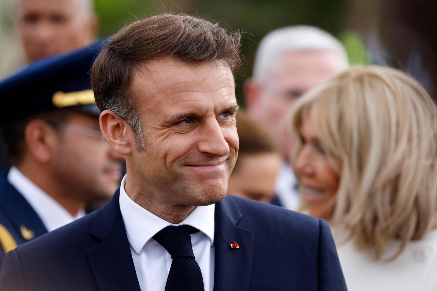 Avant l’élection présidentielle, Emmanuel Macron affirme que « le chemin de l’Europe est celui de la liberté » pour les Moldaves